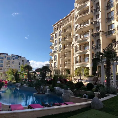 公寓 A&a Luxus Apartament 200 M From Sea